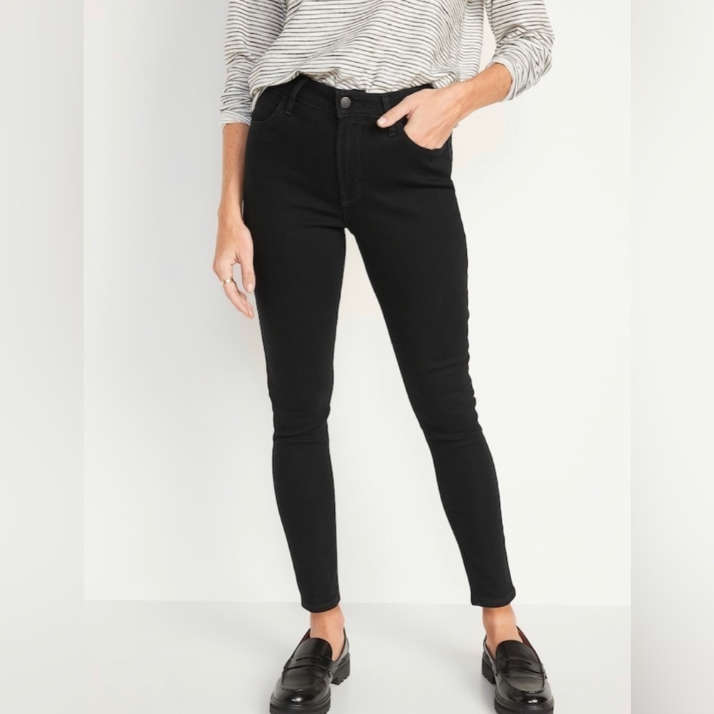 NWT! High-Waisted Wow Super-Skinny Black-Wash Ankle Jeans for Women - 6 LONG🩷